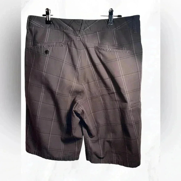 The North Face charcoal checkered relaxed fit shorts 32 - Picture 3 of 6
